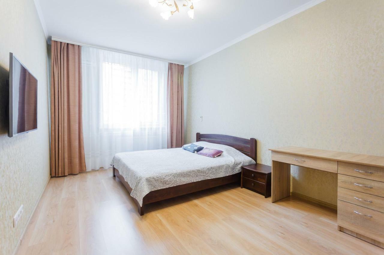 Business Class Apartment At Lomonosova Kiev Dış mekan fotoğraf